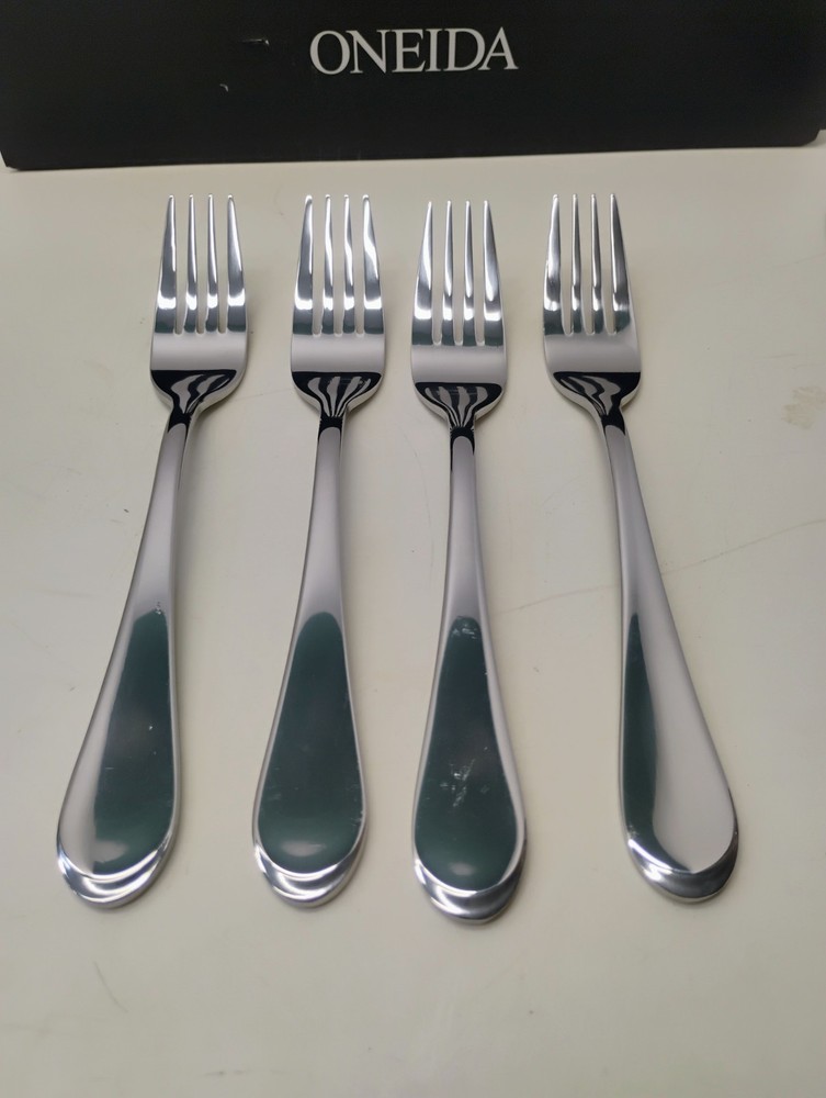 895269 Icarus 12 Piece Everyday Flatware Set N/O