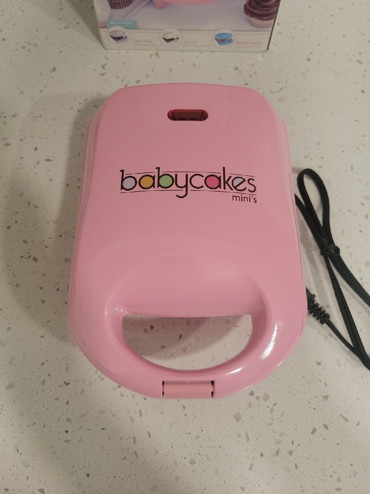 Pink BabyCakes 4 Mini Cupcake Maker Nonstick Coated Model CCM-50