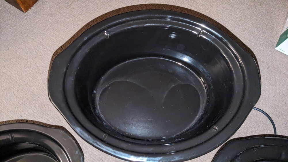 Crockpot 6 Quart ,3 Quart & 2.5 quart Split CPSCVC60CC3-S 3 Sizes In One Crock