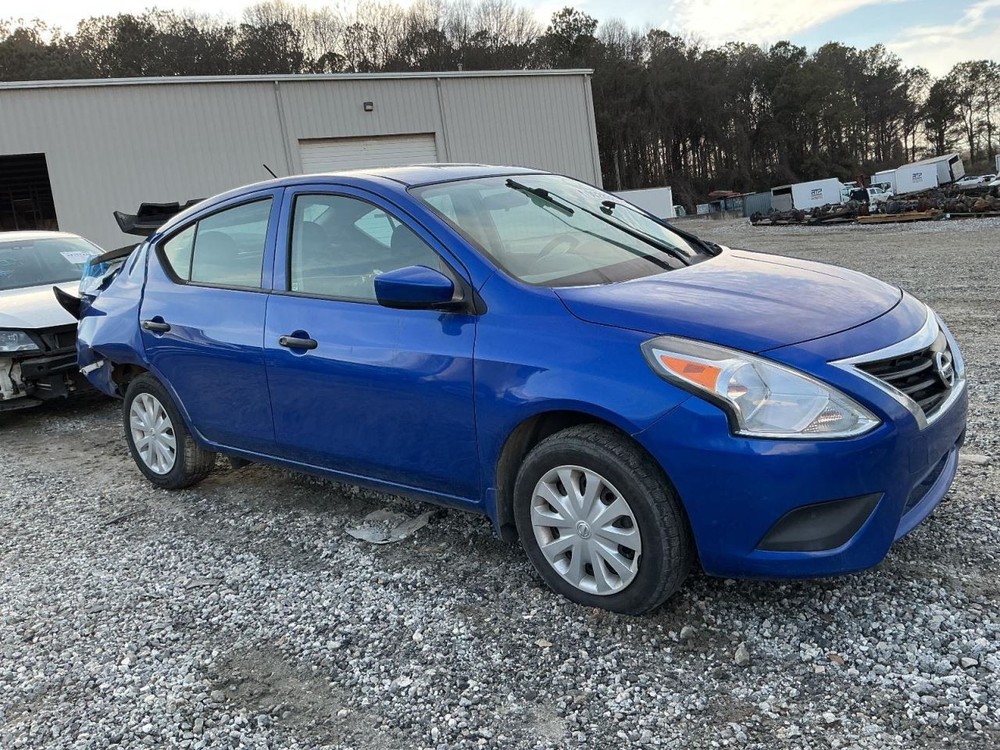 VERSA 2017 Glove Box 4936956