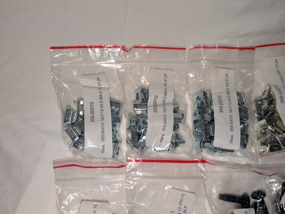 NetApp Rack Mount Hardware Screw & Cage Nut Lot