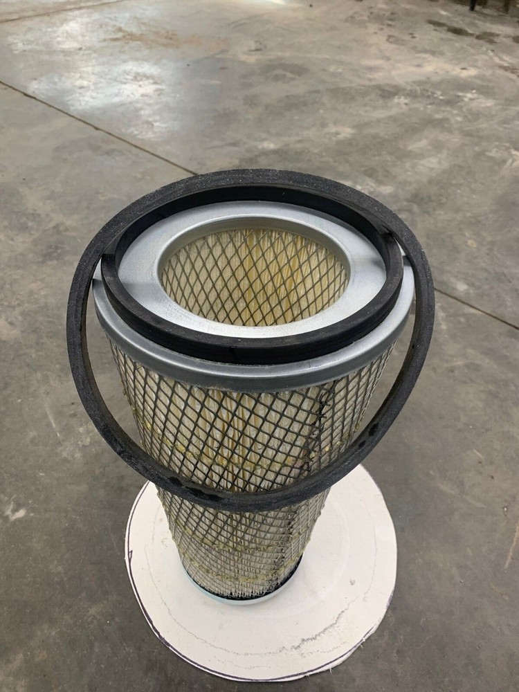 Fleetguard AF1758 Air Filter