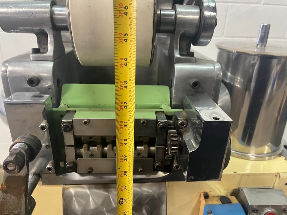 Agnelli Fresh Pasta Former