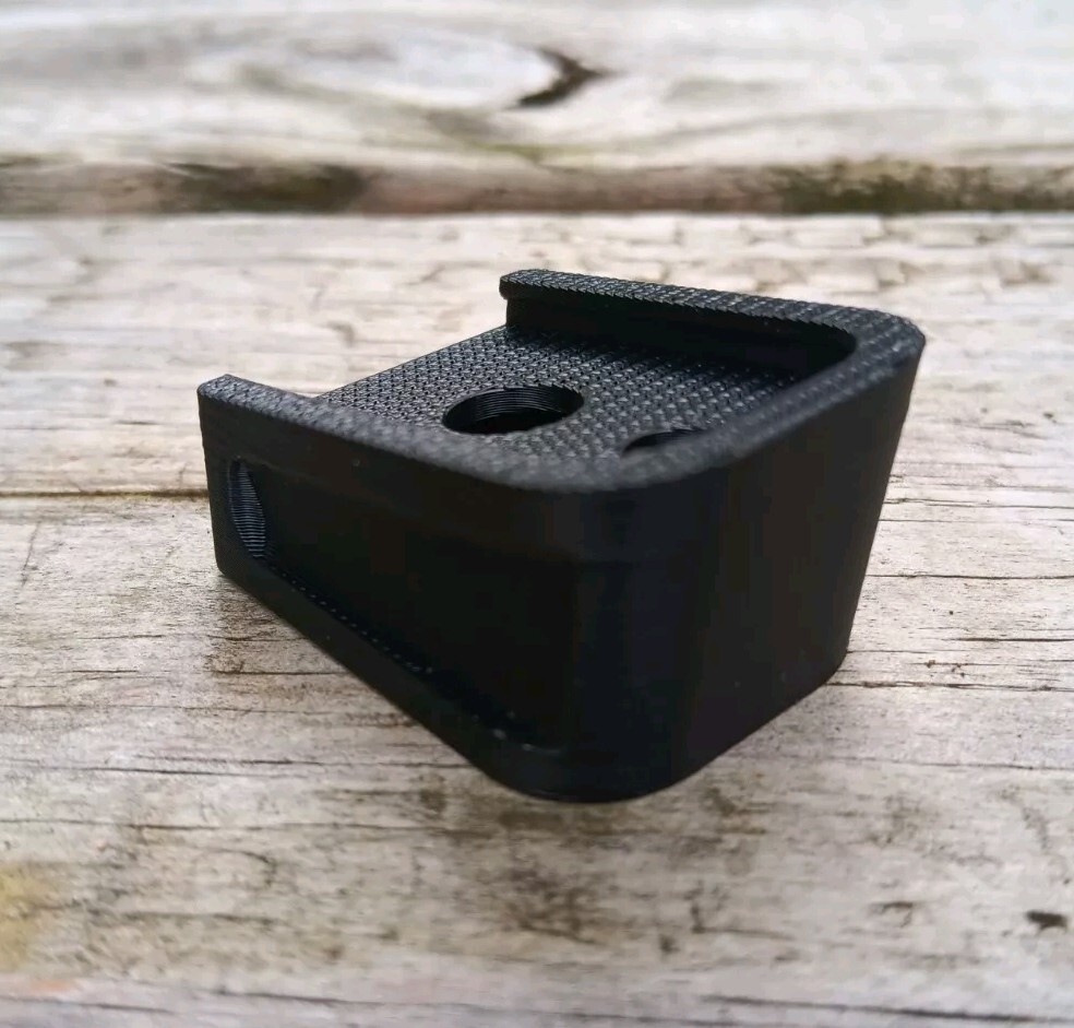 Airsoft Elite Force / GHK Glock Extended Baseplate