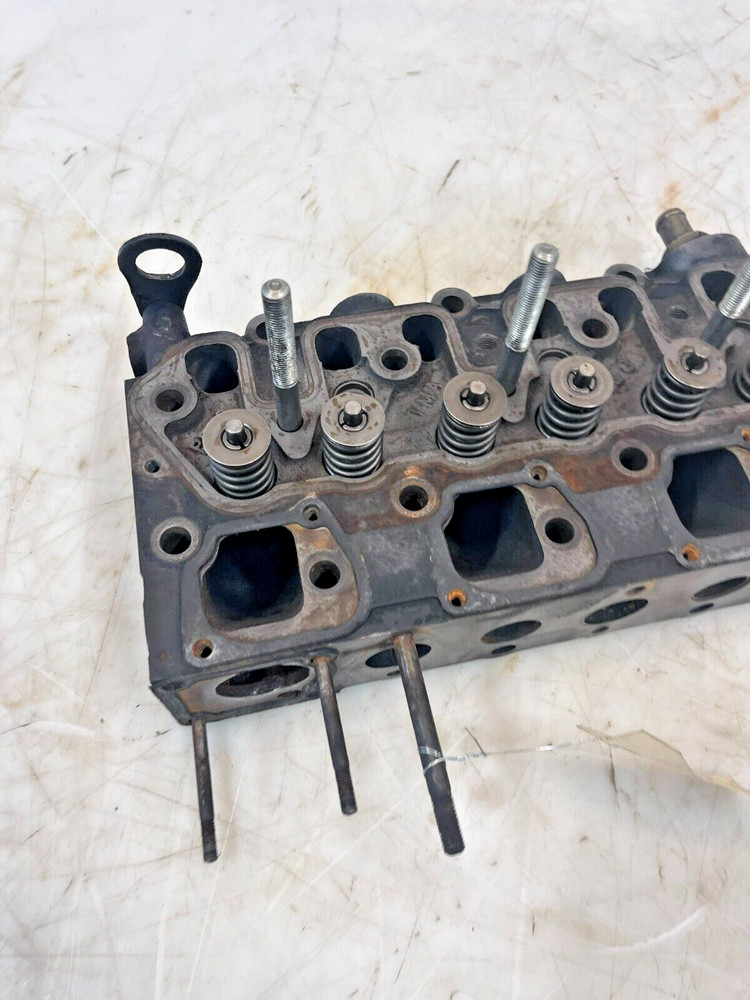 2005 Case 420 Skid Steer Loader Cylinder Head
