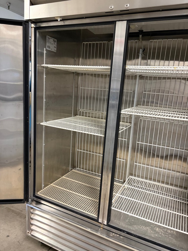 True TS-49F Two Section Reach-In Freezer