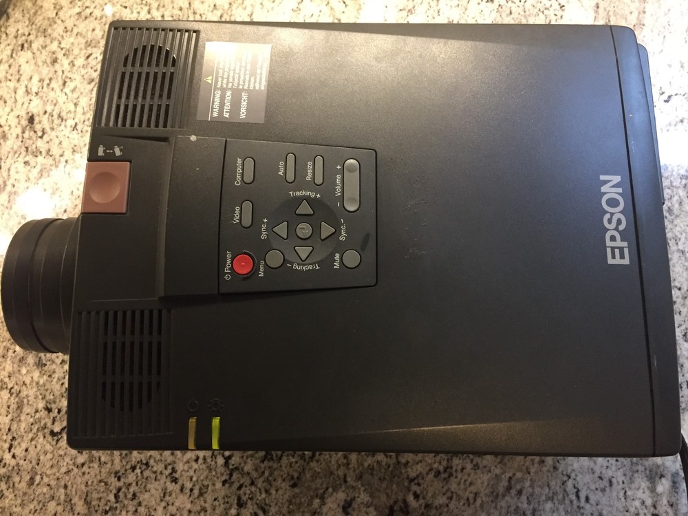 Epson Powerlite 7000XB LCD Projector ELP-7100 Remote Control Soft Side Case