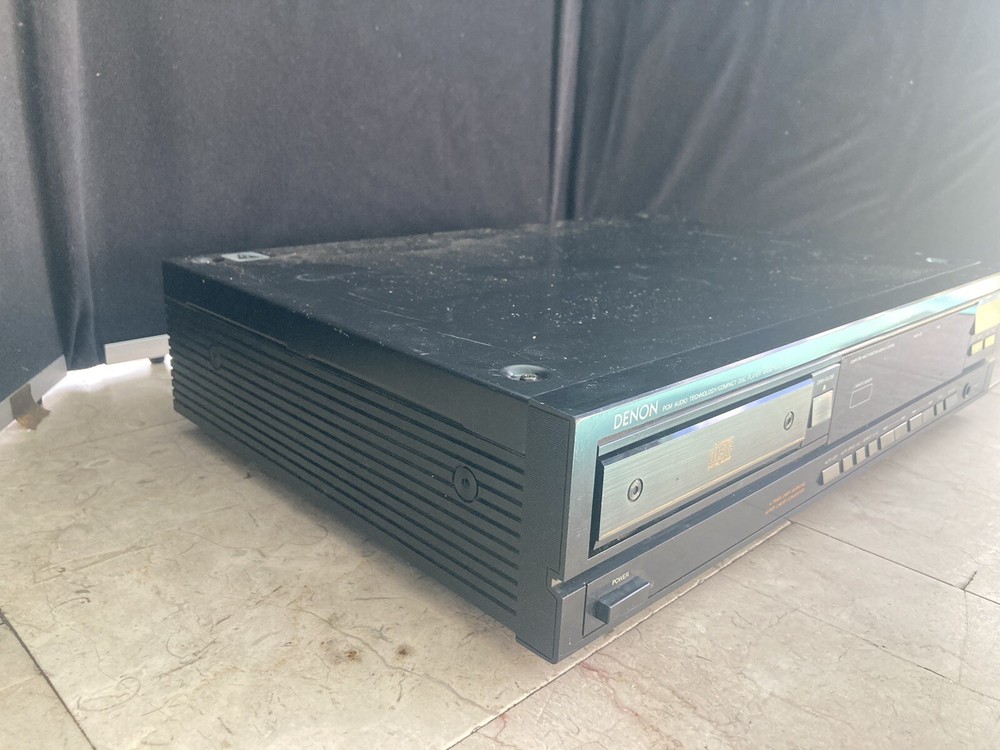 Denon DCD-610 PCM Audio Super Linear CD Player .*AUDIOPHILE!*