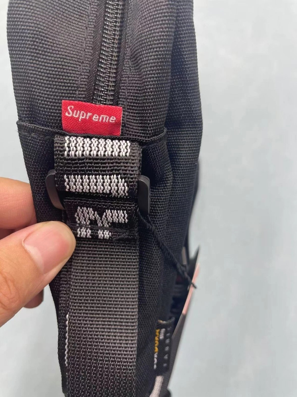 Supreme Black Shoulder Bag SS18 Unisex Men Woman Free shipping
