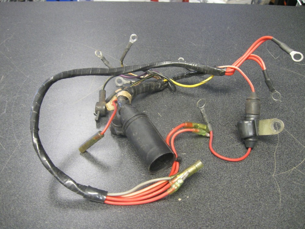 Mercury Outboard 826730A4 175HP Engine Harness BIN0320