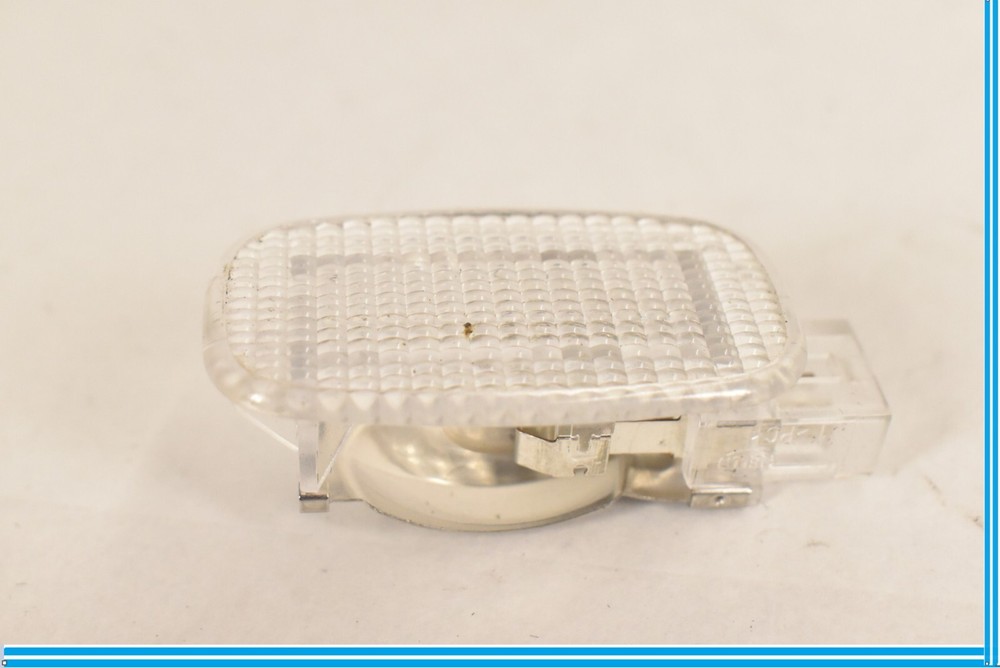 03-09 Mercedes W211 E500 E350 E320 Courtesy Light OEM