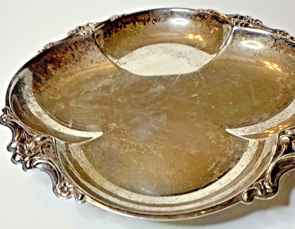 Vintage Silver Plate 4 Leaf Clover Shaped Dish w/Florals 7.25” x 7.25” x 1”