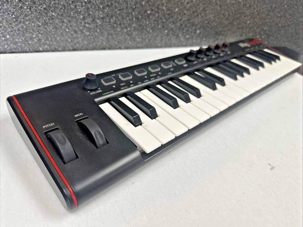 IK Multimedia iRig Keys 2 Ultra-Compact MIDI Keyboard Controller