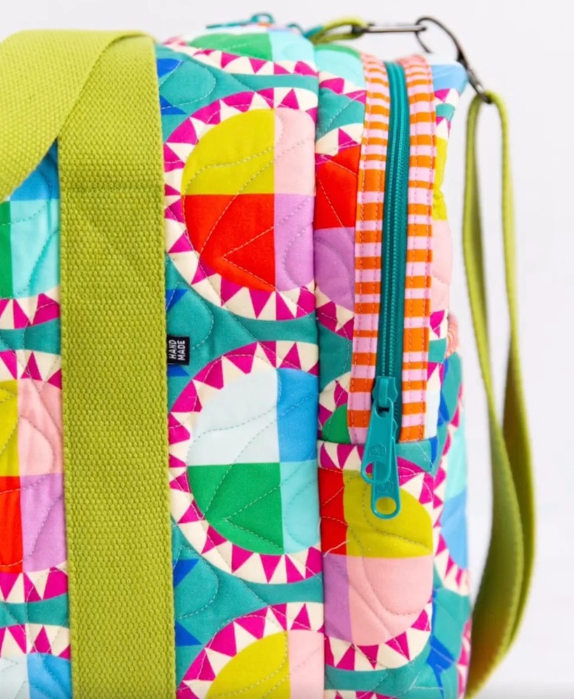 Lucy Duffle Pattern by Kaitlyn Howell