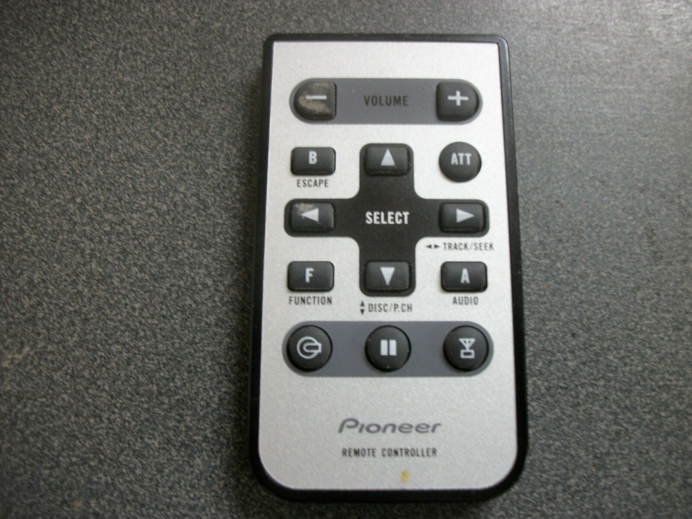 PIONEER CD RADIO REMOTE CONTROLLER CXC1265