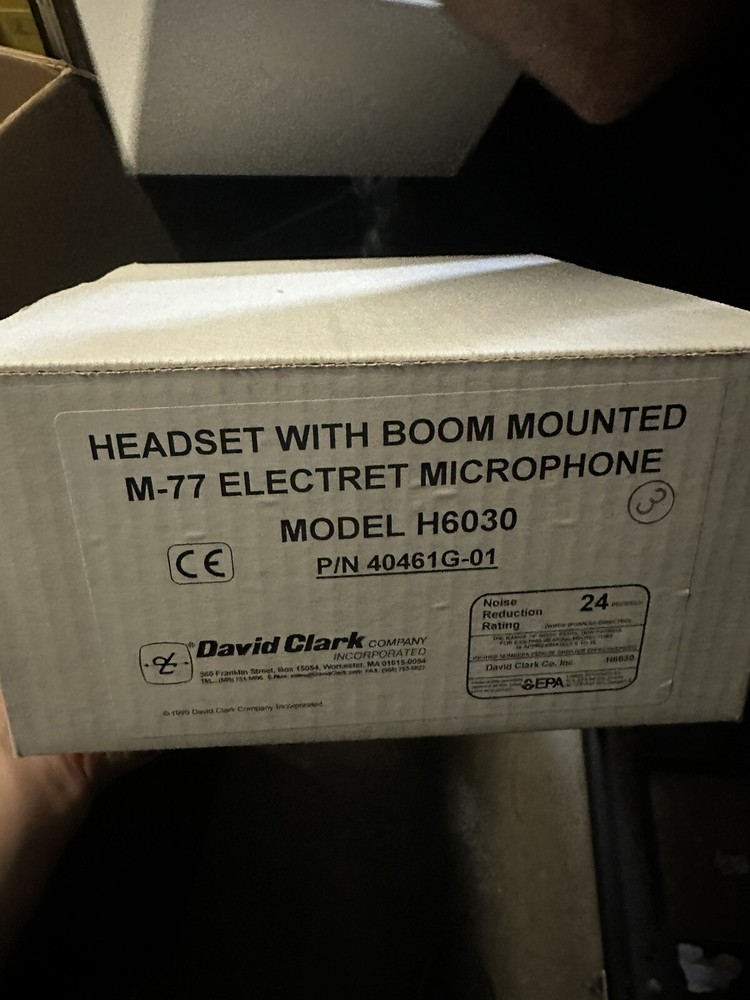 40461G-01/H6030  DAVID CLARK