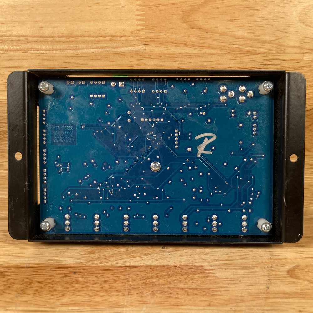 Audio Authority 1715 Ultra High Performance Headphone Demonstration Amplifier