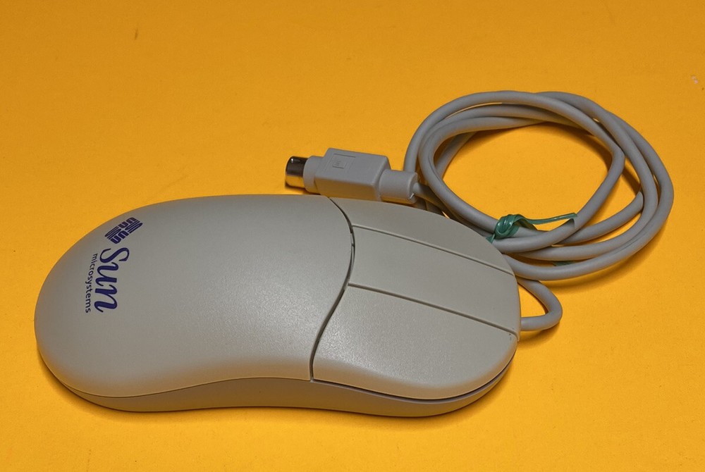 Sun Microsystems 370-3631 Type-6 Mouse, Mini-Din Connector, 3 Button