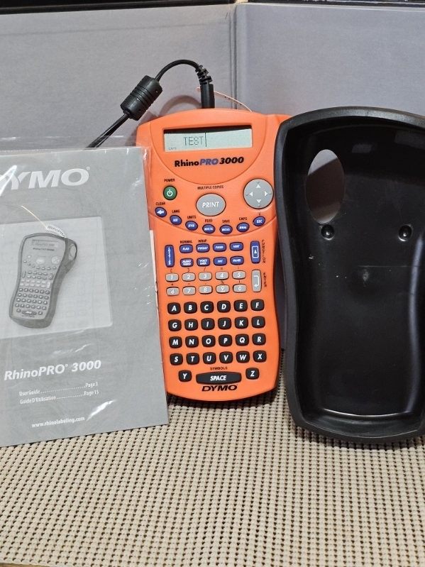Dymo Rhino Pro 3000 Label Maker. WProtective Case & Storage Case. WORKS! AS IS!