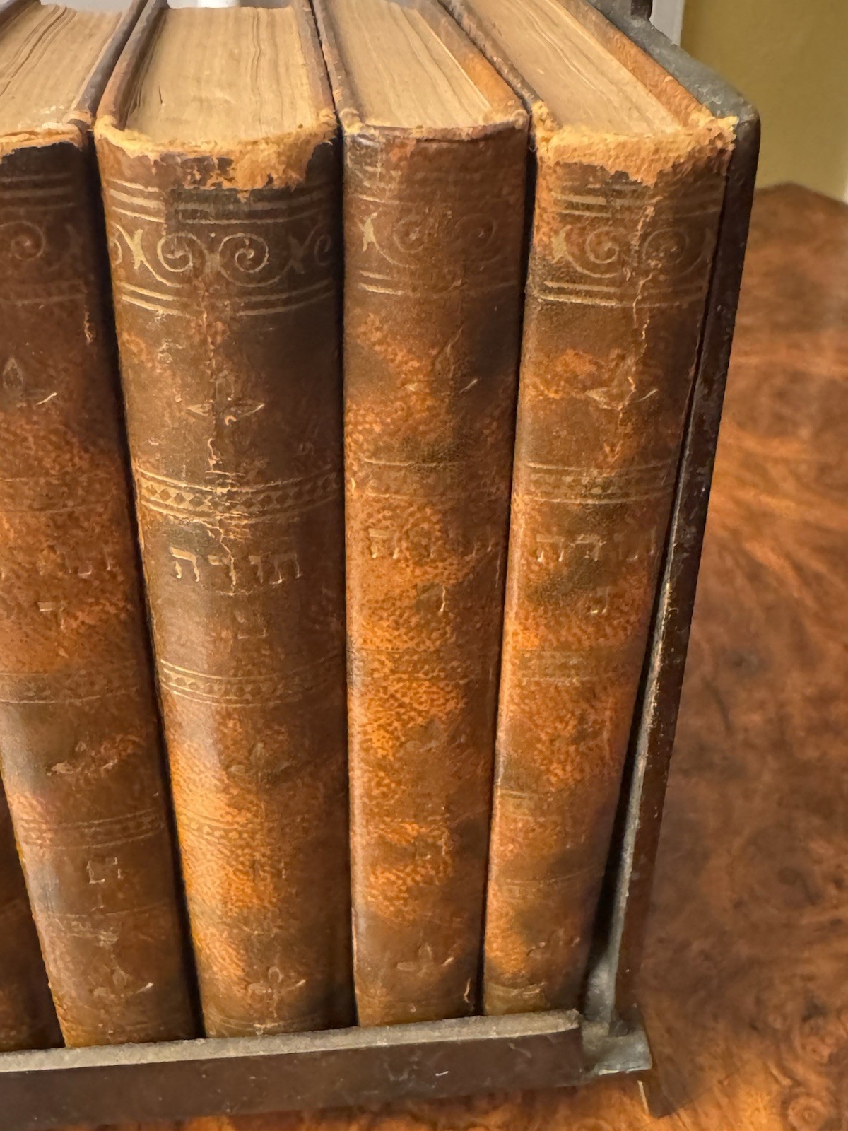 Vintage 5 Leather Bound Books of Moses (TorahSet) Hebrew with Metal Book Holder