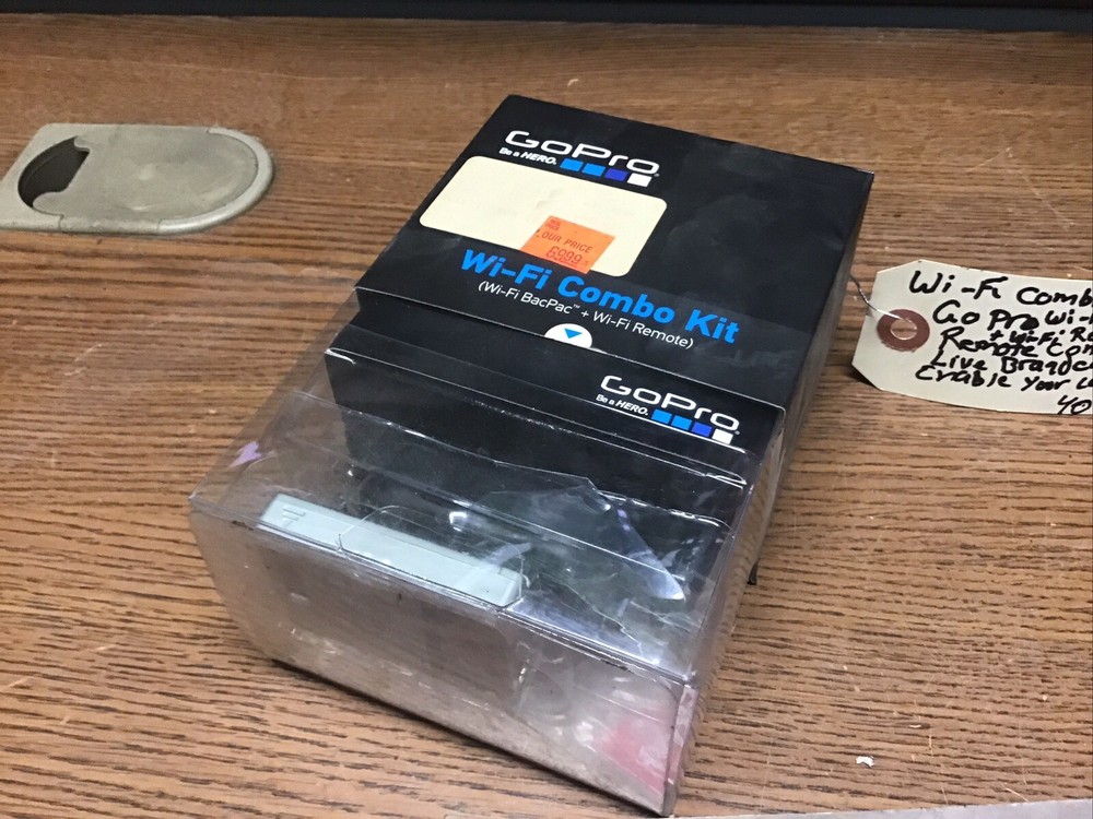 GoPro Basic Pac Combo Kit Wi-Fi Remote Control + Live Broadcast Enable Camera(s)