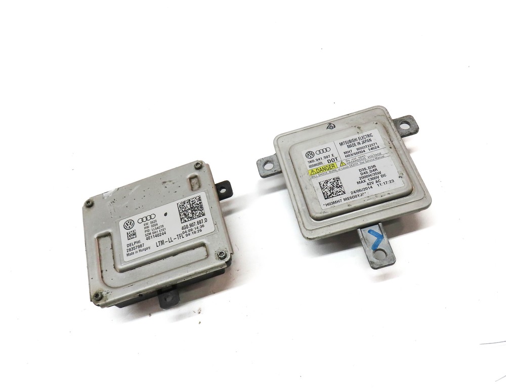 2015 AUDI Q3 SUV (8U) FRONT LEFT DRIVER HEADLIGHT LAMP CONTROL MODULE SET/2