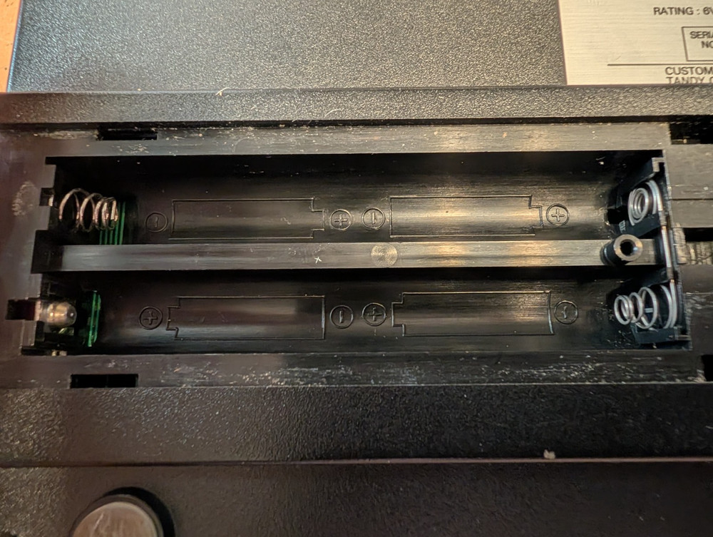 Vintage Tandy 200 Computer, A/C, 2 Option Ram, Dial-A-ROM,Memory Battery