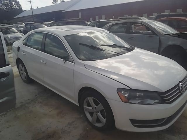 PASSAT 2013 Fuse Box Cabin 6969