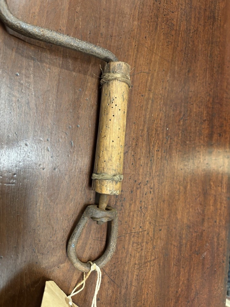 Victorian Thatchers Straw Strap Winder
