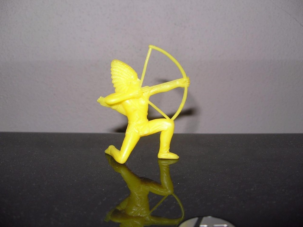 Processed Plastic Chief Firing Bow 70mm Yellow Plastic
