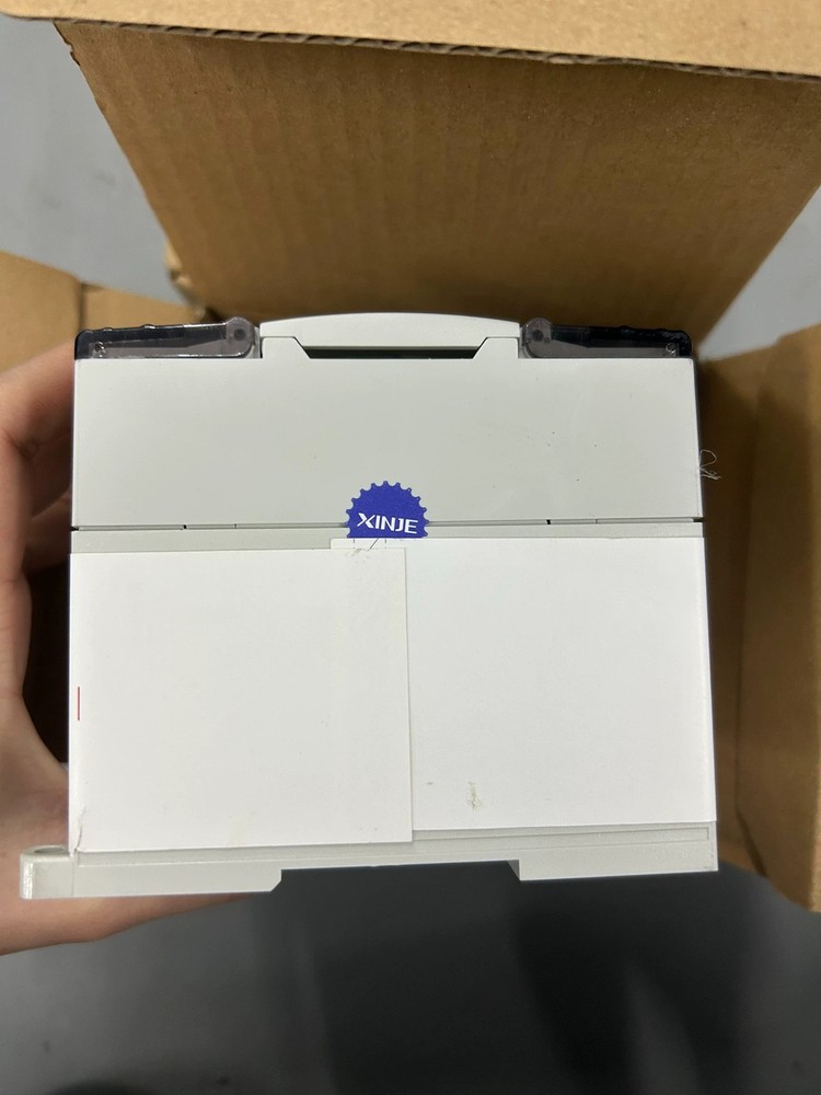 1pcs Xinje XE3-24T-C Programmable Controller