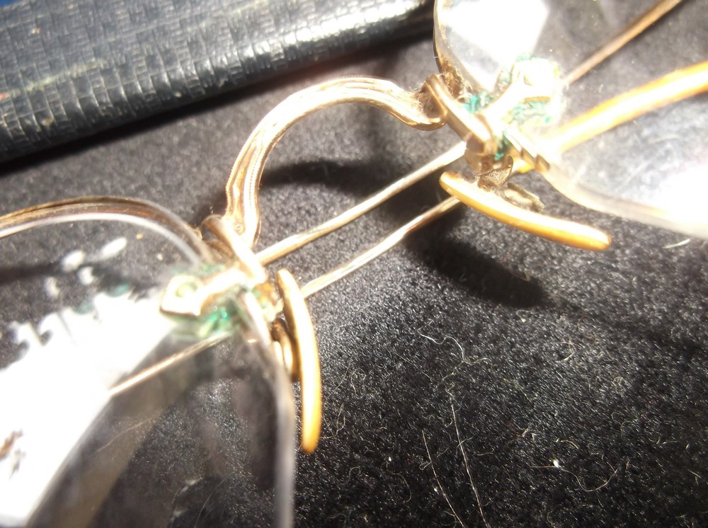 ANTIQUE SPECTACLES 12KGF GOLD TONE - UNTESTED - BIFOCAL + MONOGRAM CASE