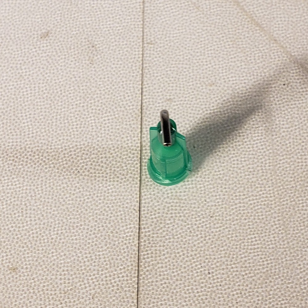 Nordson 7018124 Precision Tips Engineered Fluid Dispensing 21 Pieces