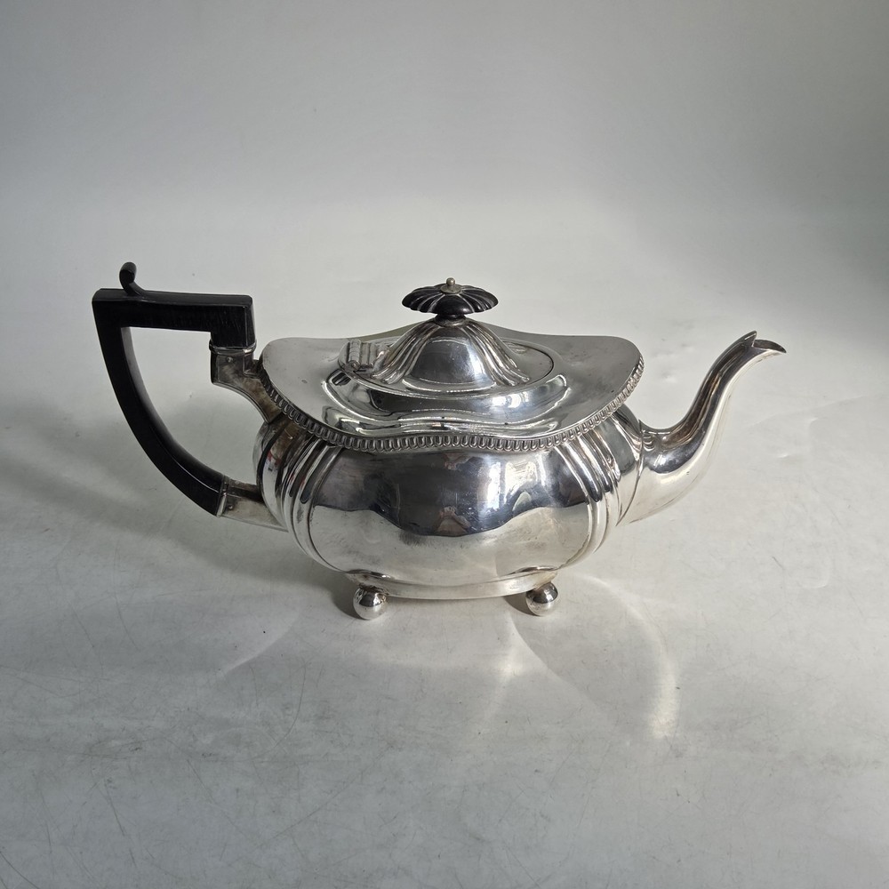 Silver Plate Teapot Electroplated Bakelite Handle Art Deco JL & S S 15 cm x 30cm