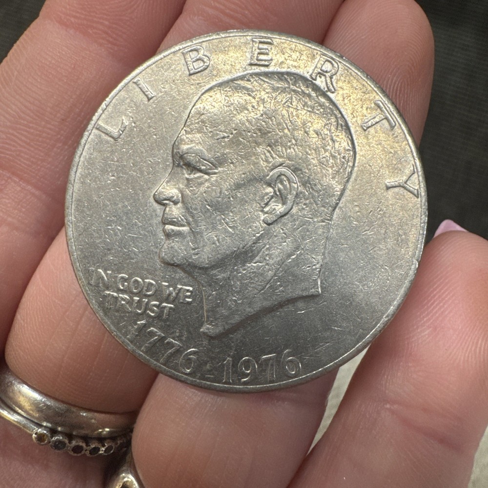 Bicentennial Dollar Coin No Mint Mark Eisenhower