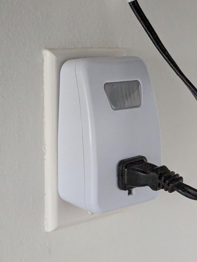 White Motion Sensor Light Indoor with Auto Off Timer 25ft Range NEW