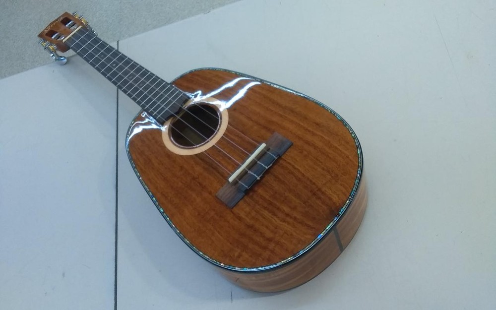UMA UK30SC-EVO Ukulele