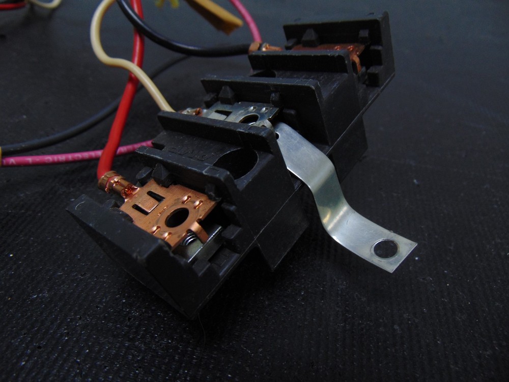 GE Range JBP24G0J4AD Wire Harness