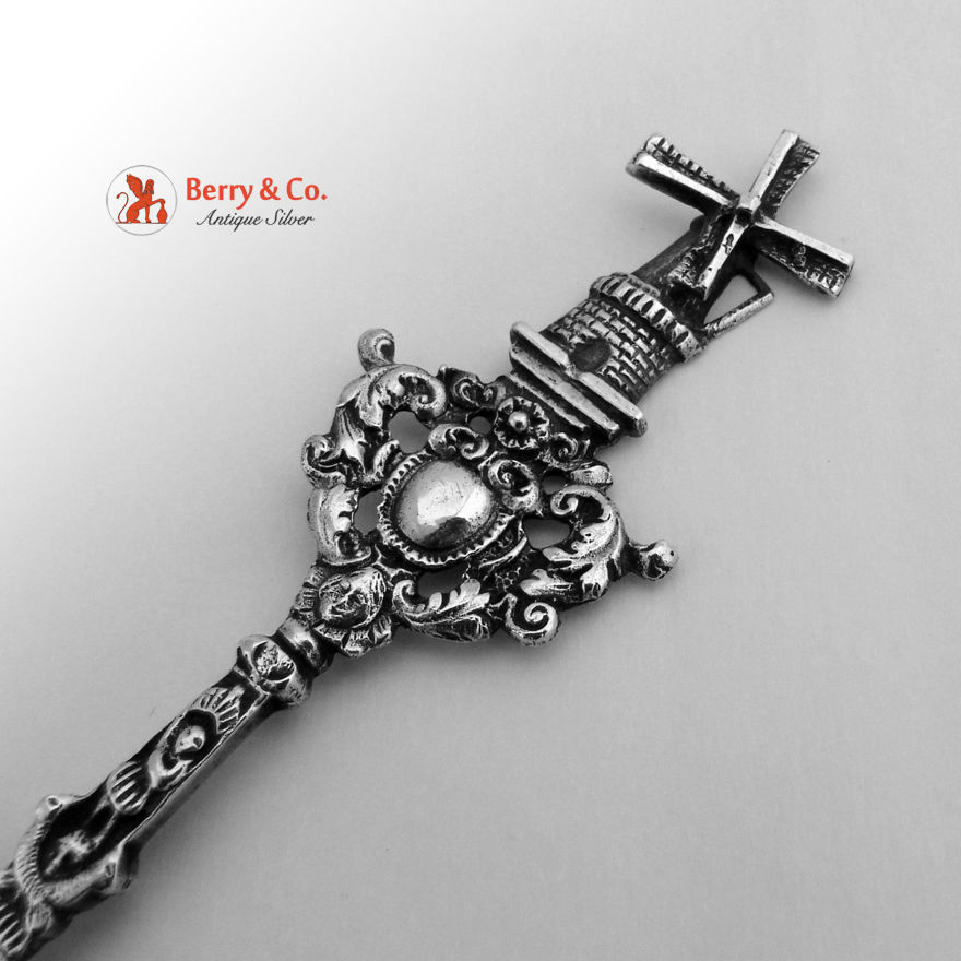 Dutch Windmill Sugar Spoon Ornate Figural Handle 833 Silver 1901