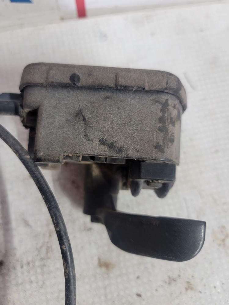 2005 Polaris Predator 500 Throttle Assembly With Cable