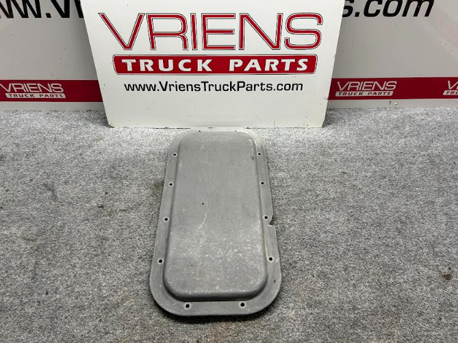 PETERBILT 05-17799 COVER-SHIFTER PLATE W/CUTOUT