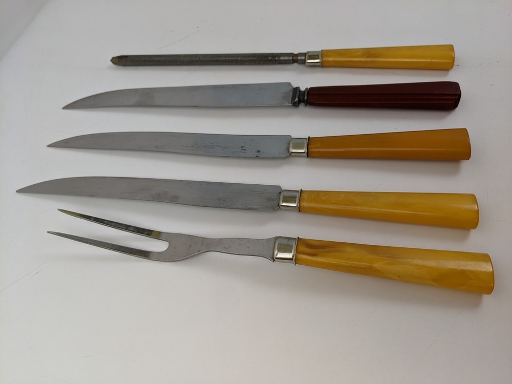 Vintage BAKELITE Handle Carving Set Fork, Knives, Sharpener Valley Forge 5pcs