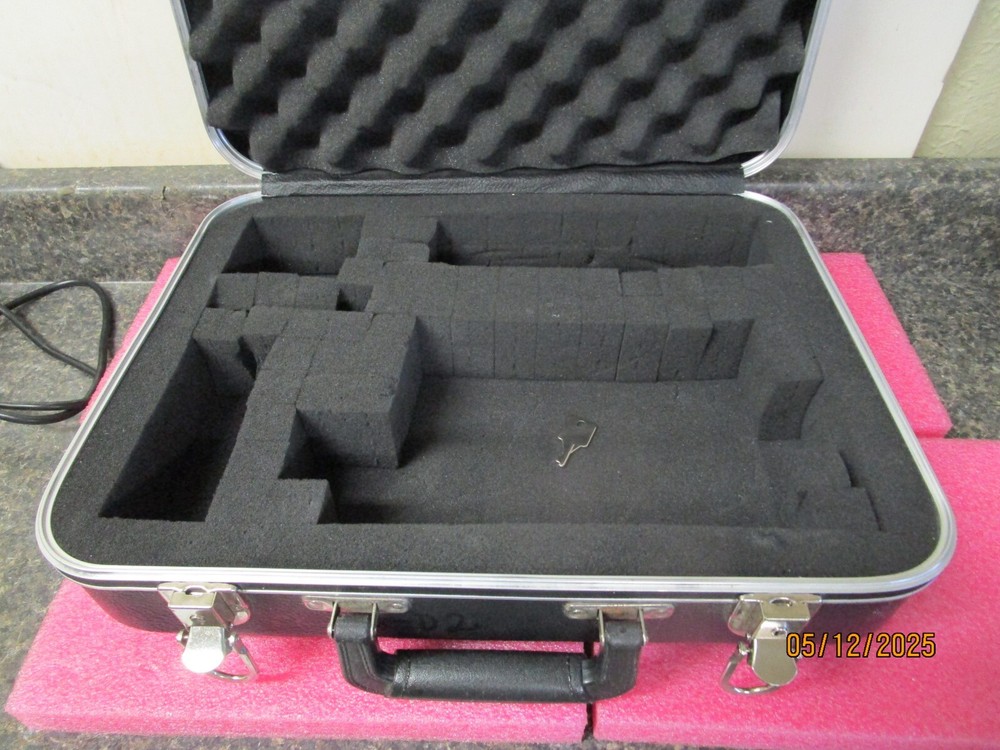 PLATT 1416 Case / Attache Black - Comes with 1 Key