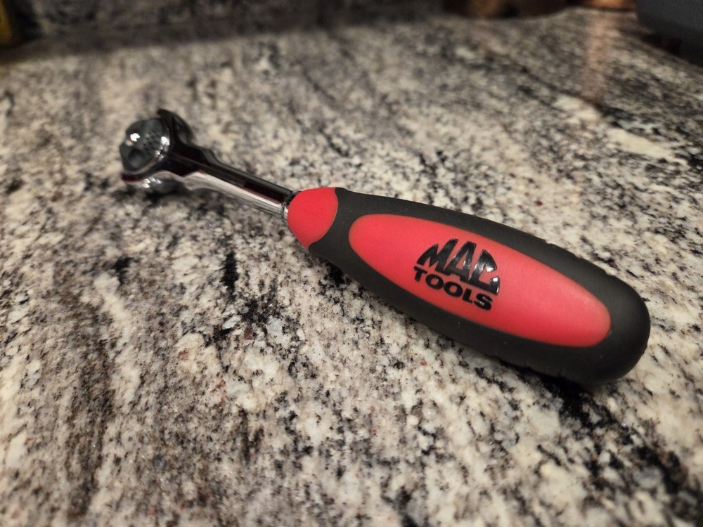 Mac Tools 1/4" Round Swivel Head Soft Grip Ratchet - RED