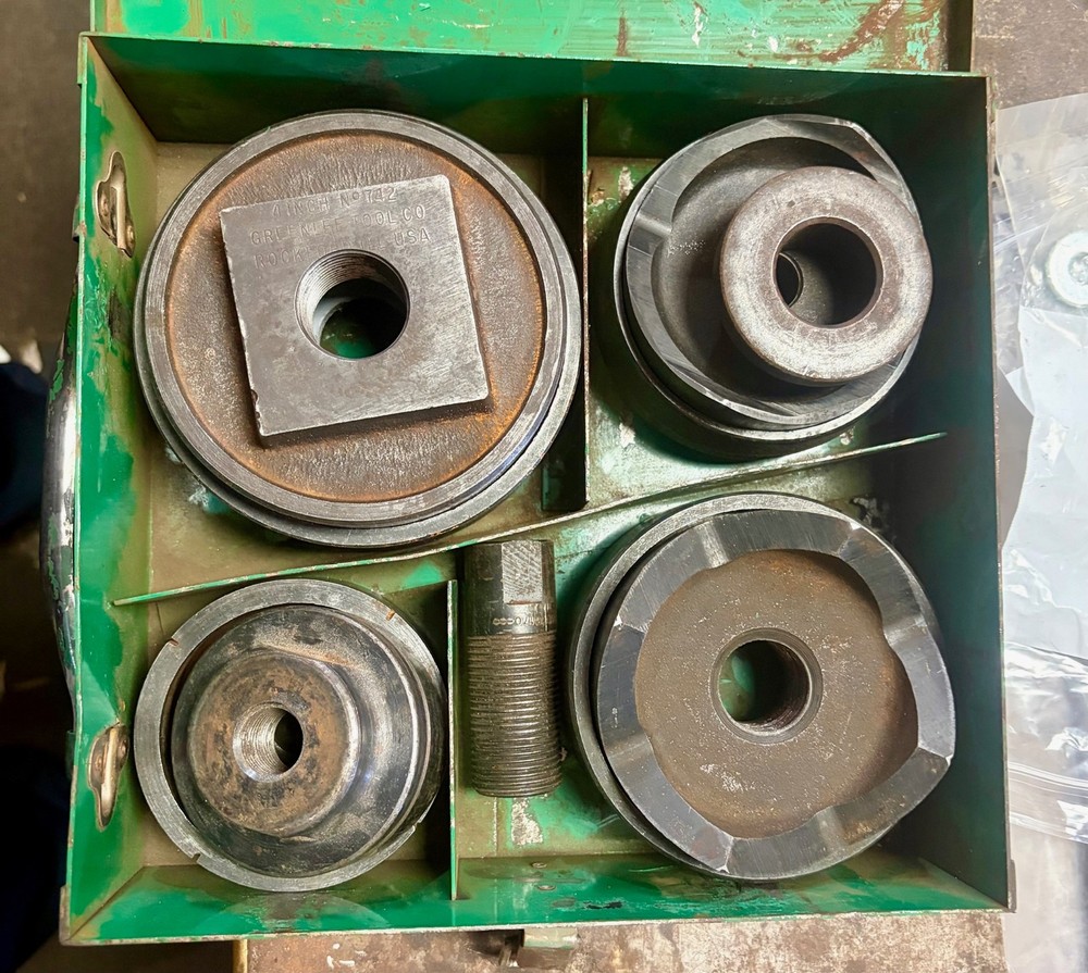 Greenlee #7304 knockout punch set