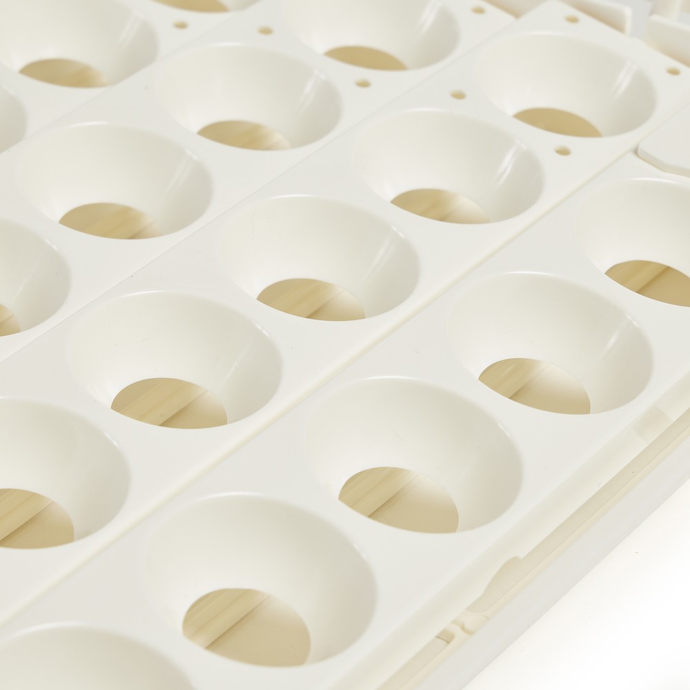 Farm Innovators 3200 Automatic 41 Spot Egg Turner for Improved Hatching (2 Pack)