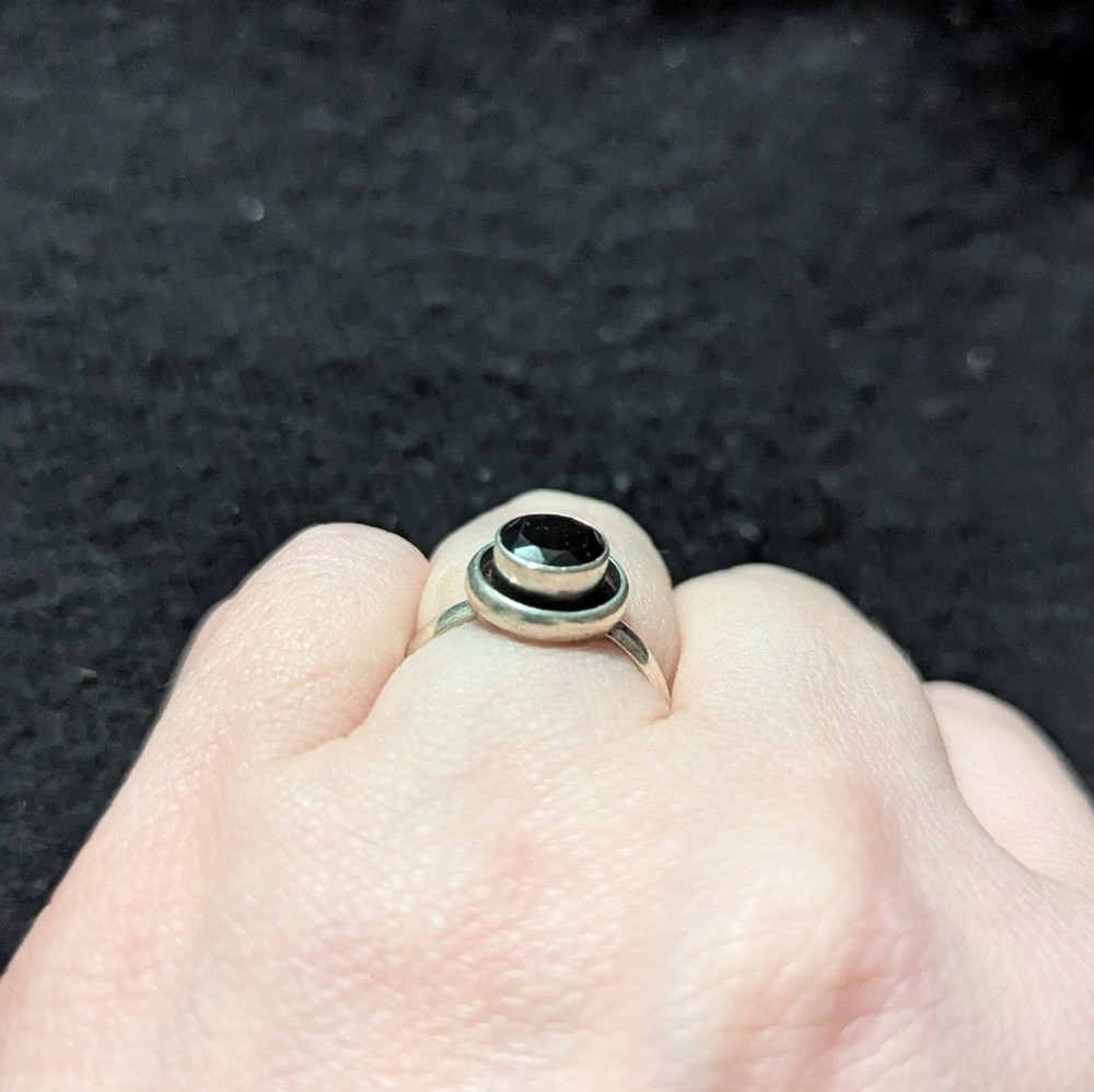 Sterling Silver Red Garnet Gemstone Dainty Delicate Statement Ring - Size 6.5
