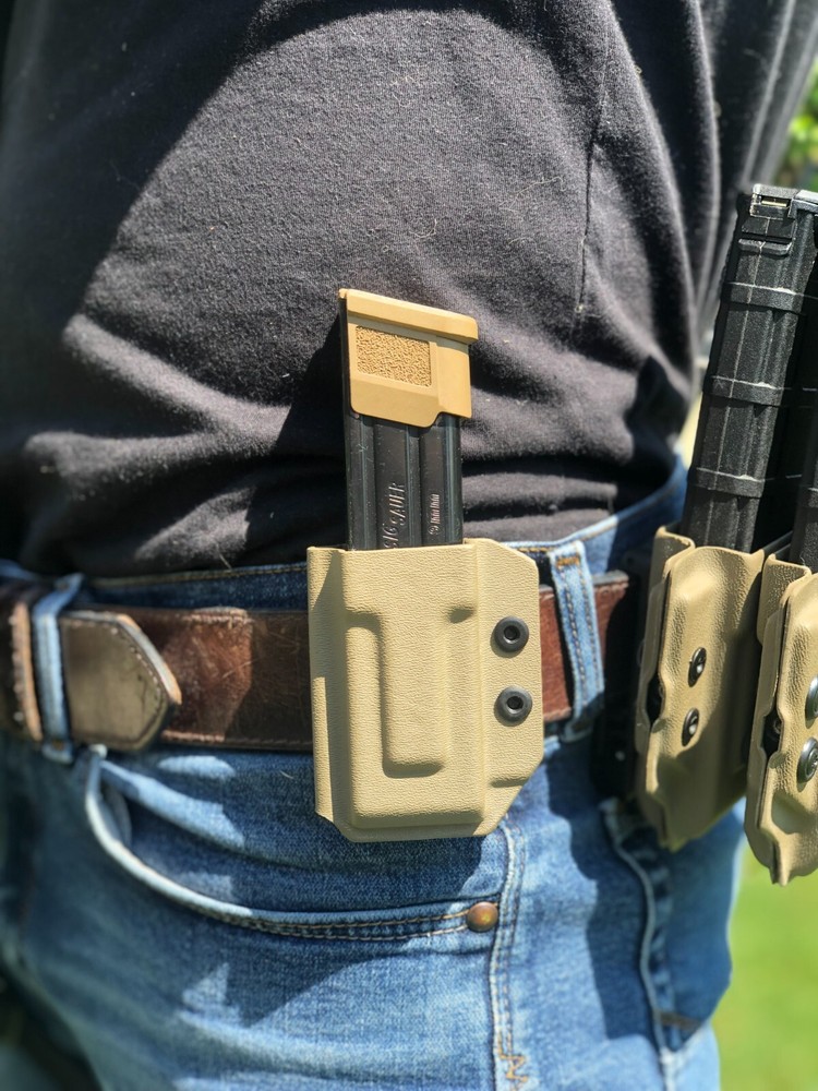 9mm/ 40 S&W Double Stack Magazine Carrier - MRD Adjustable Retention