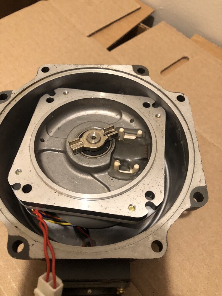MITSUBISHI OSE104 Encoder Unit With Motor Cover Clean Used Tested