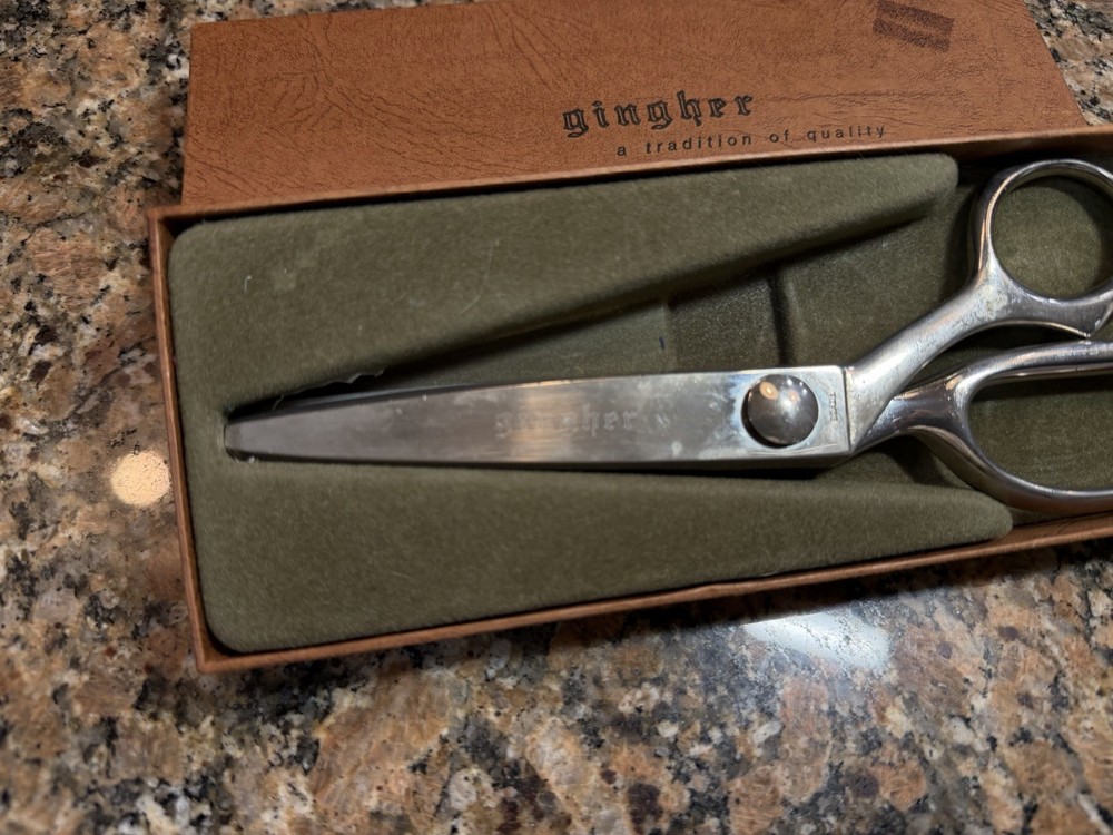 Gingher Pinking Shears 7 1/2” Scissors with Original Box vtg